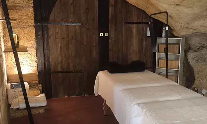 Head Spa relaxant : massage du cuir chevelu et détente profonde