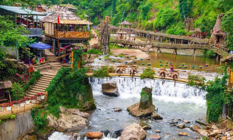 13-Day Vietnam Adventure: Stay, Cruise, Flights, Meals & Halong Tours!