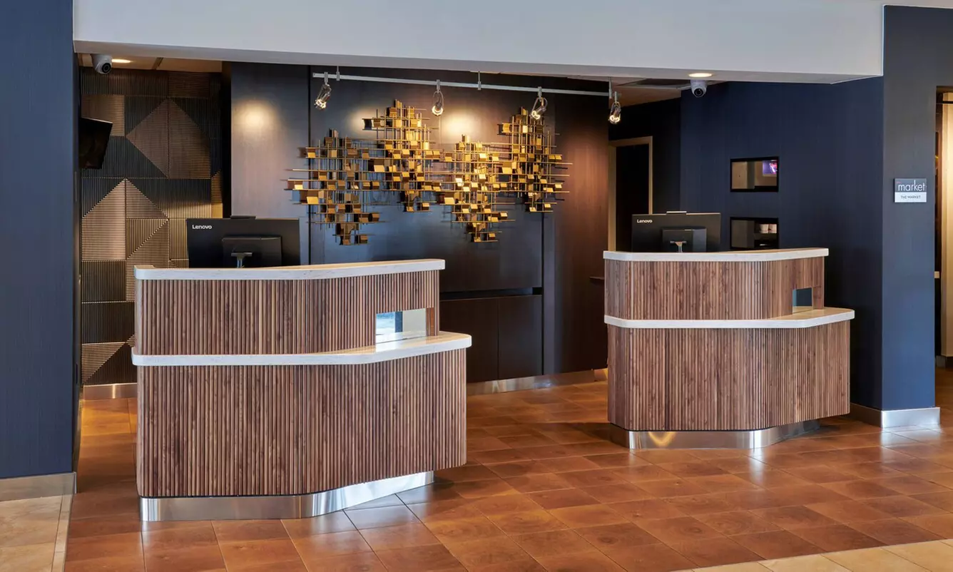 Relax in Comfort Just Minutes from Chicago's Famed Music Venue