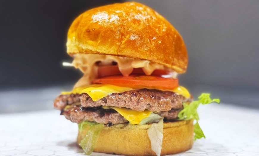 Image 1: Menú sencillo o completo a elegir con burgers y tacos