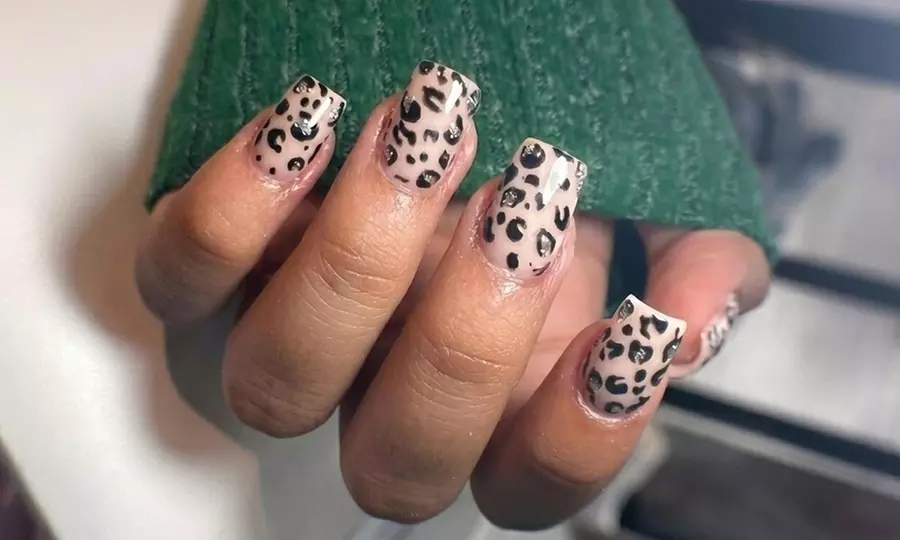 Manicura, manipedicura o uñas soft gel con opción a diseño sencillo