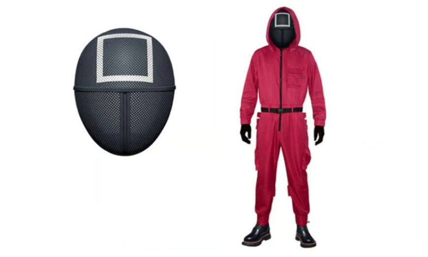 Image 4: Squid Game Guard Inspired Halloween Costume