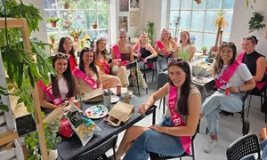 Unleash Your Creativity at BRSHES Crafting Studio (Up To 47% Off)