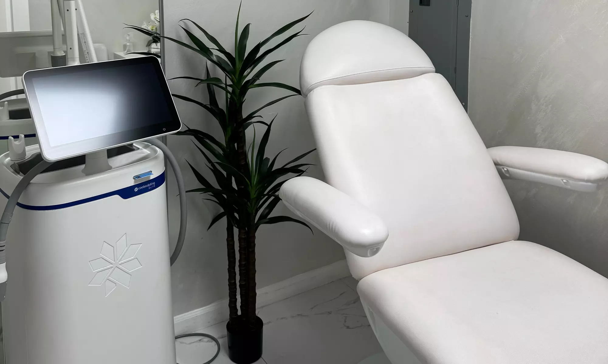 20, 40 or 60 Units of Xeomin Injections with Optional Chemical Peel