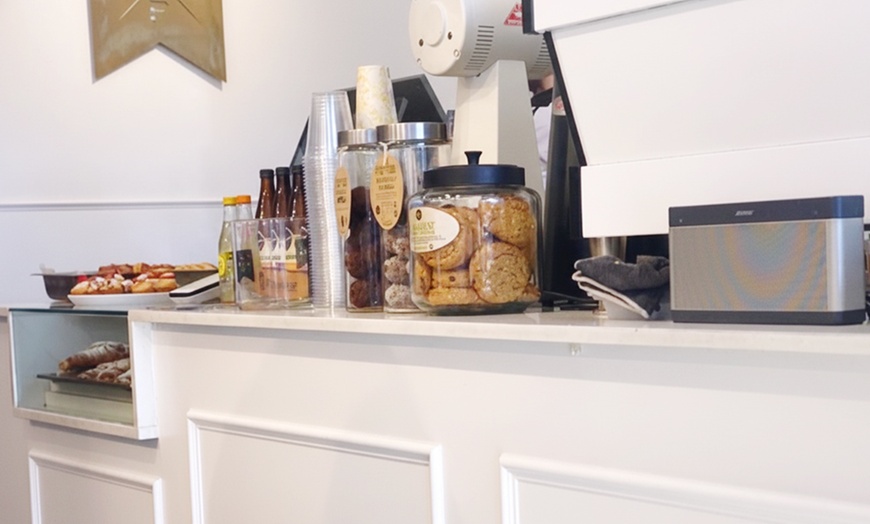 Image 8: Enjoy a Weekday Lunch for 1, 2, 4, or 8 People