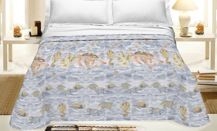 Image 5: Copriletto fantasia mare 100% cotone Made in Italy