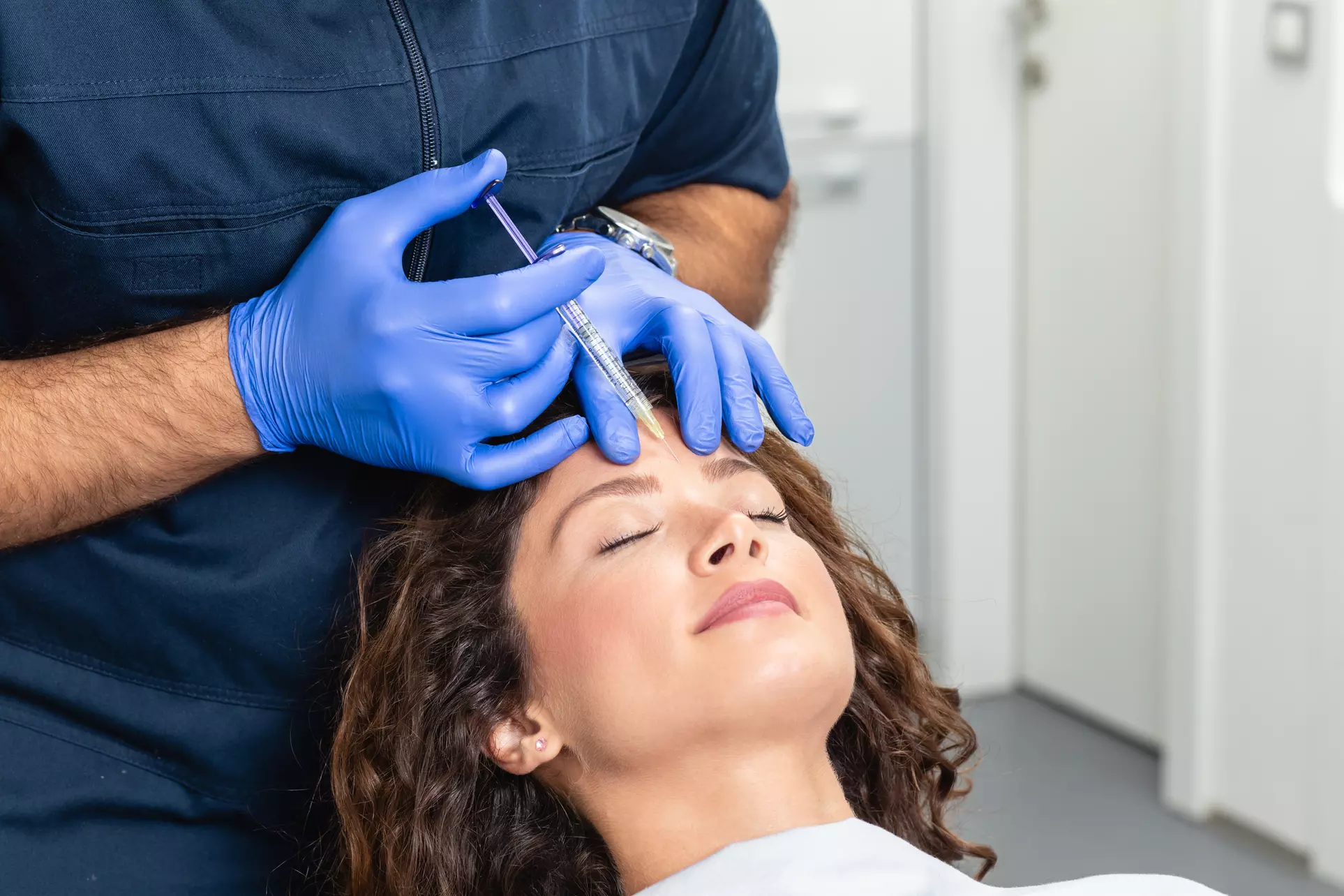 Achieve Youthful Look with 20, 40, or 60 Units of Letybo
