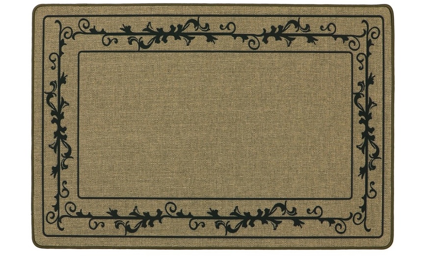 Image 9: Printed Mat or Runner