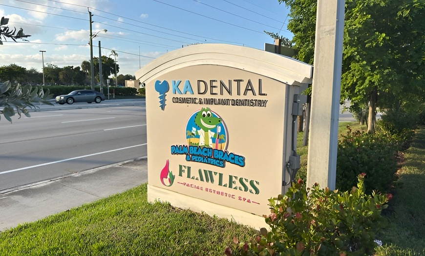 Image 4: Revitalize Your Skin with One, Two or Three 60 Minute HydroFacial 