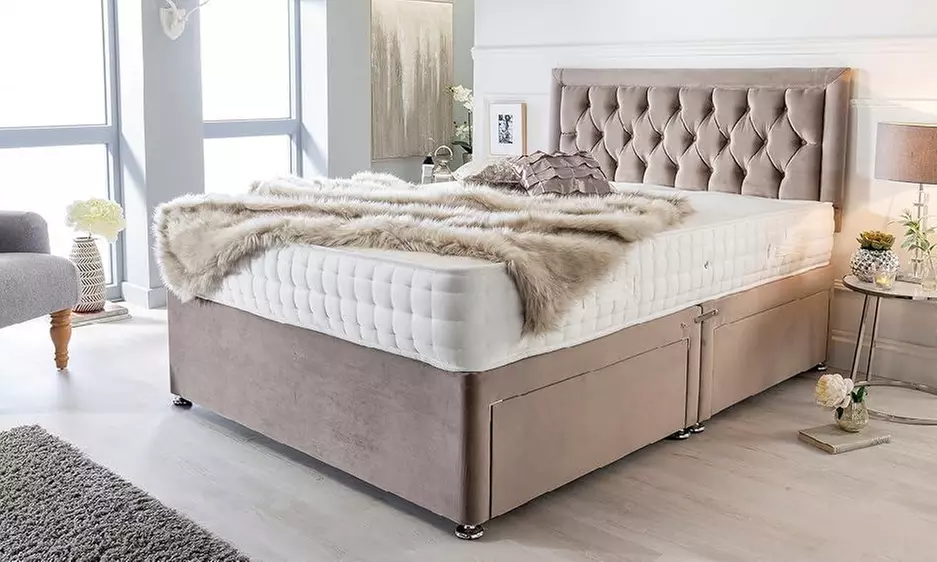 Chesterfield Plush Divan Bed with Memory Foam Sprung Mattress