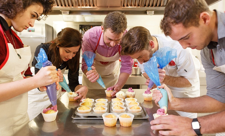 Image 8: L'atelier des Chefs Cookery Class