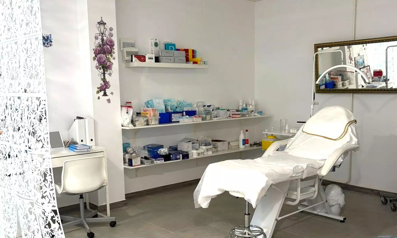 Tratamiento facial reafirmante inyectado con mesoterapia y/o retoque