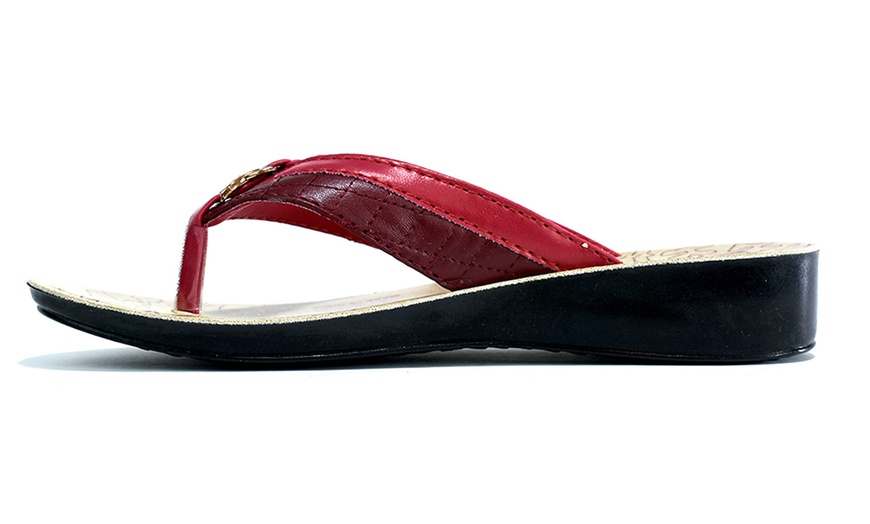 Image 22: Women's Summer Toe Post Sandals