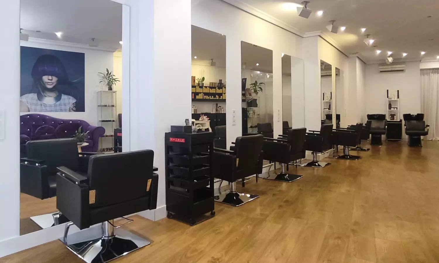 Sesión de peluquería con opción a baño de color, queratina y más