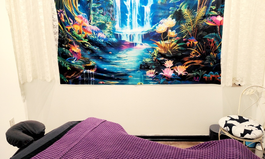 Image 2: One 30, 60 or 90-Minute Choice of Massage (Swedish or Deep Tissue)