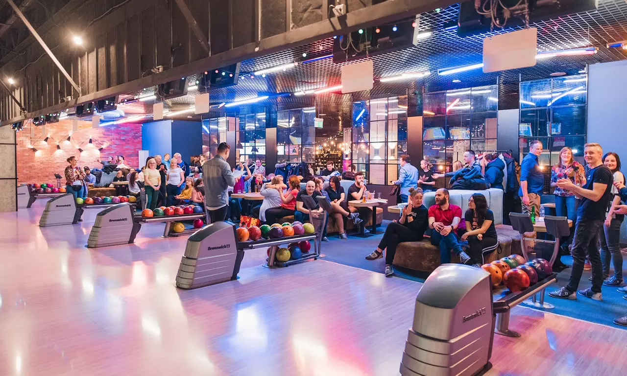 MK Bowling: godzina gry w kręgle w wybrane dni tygodnia