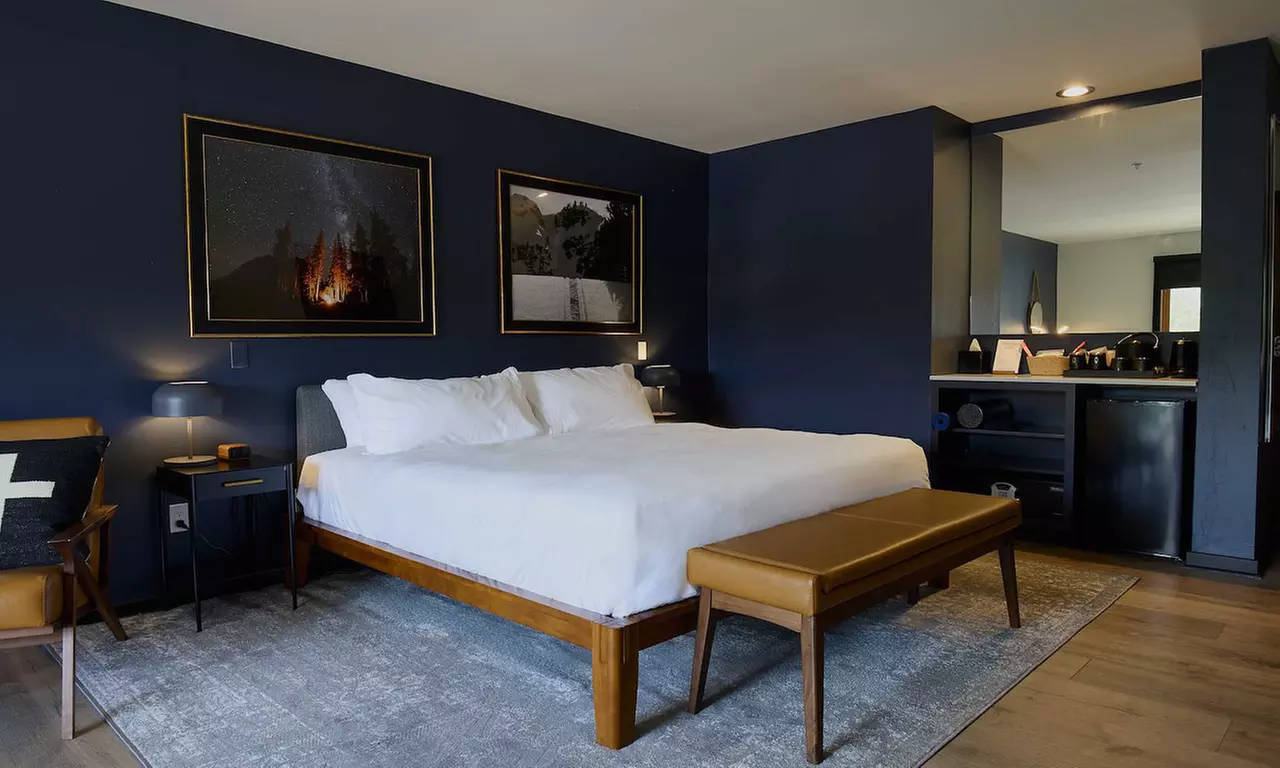 Modern Mountain Basecamp in Big Sky Near the Slopes and Village