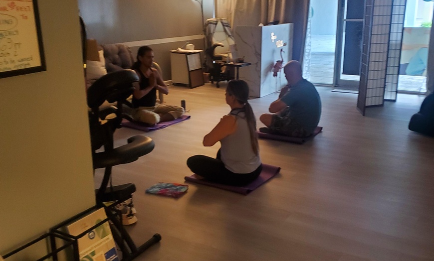 Image 11: Well-Deserved Rest: 60-Minute Swedish Massage for You & Your Partner 