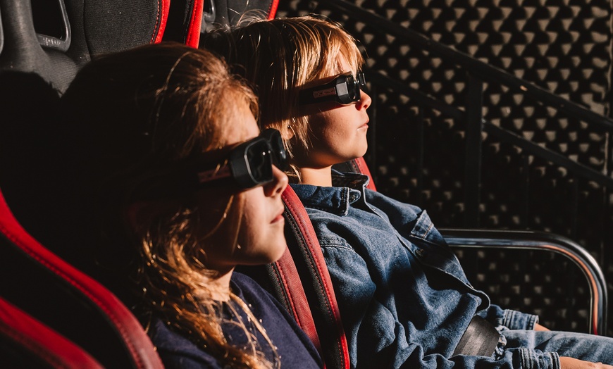 Image 26: Pulsera de acceso ilimitado a todas las atracciones para adulto o niño