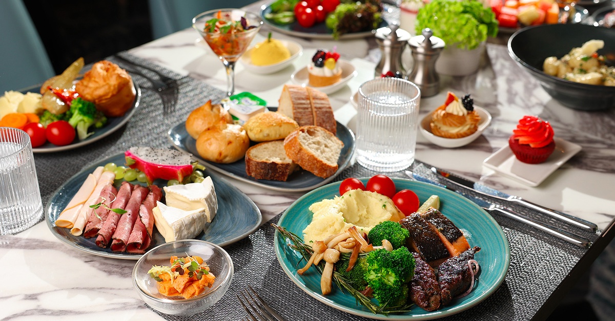 International, Asian, American Or Seafood Theme Night Dinner Buffet International, Asian, American Or Seafood Theme Night Dinner Buffet