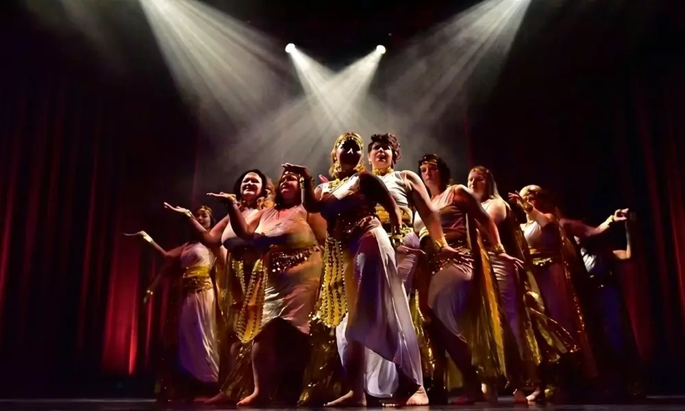 Leer buikdansen tijdens 1 of 2 maanden aan wekelijkse lessen