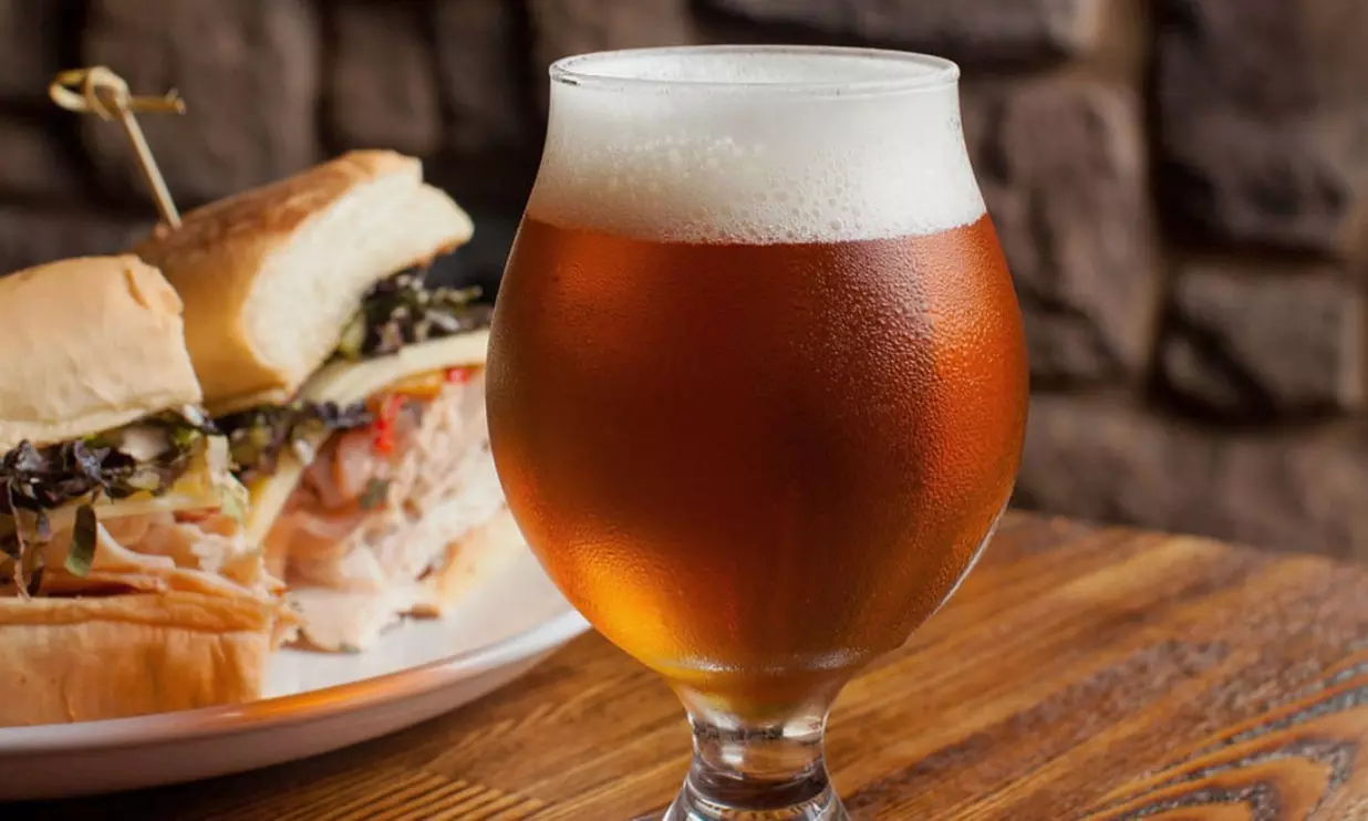 Relish Dining with $50 or $100 Dining Credit