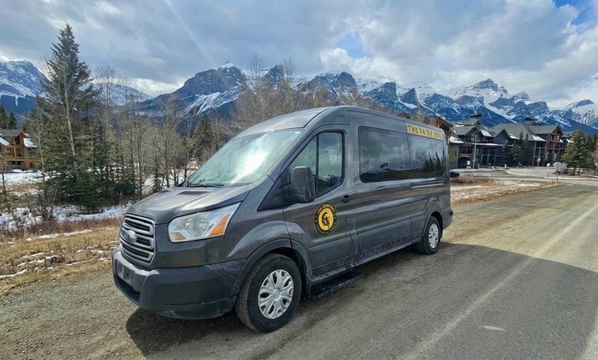 Image 5: Scenic Shuttle to Lake Louise & Moraine Lake – Canadian Rockies