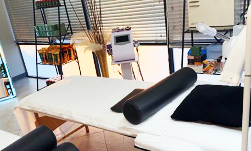 Image 7: One, Three, or Five Lymphatic Massage Sessions