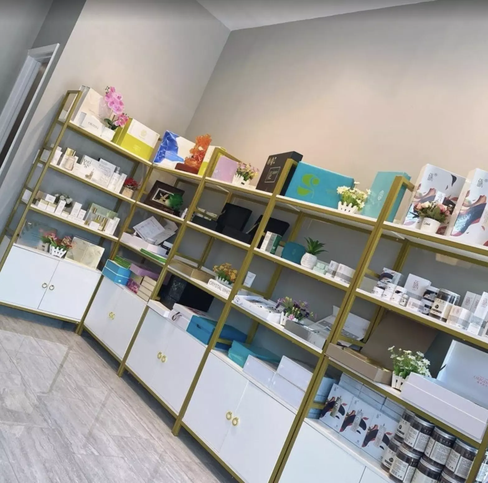 Enhance Your Look with Eyelash Extensions