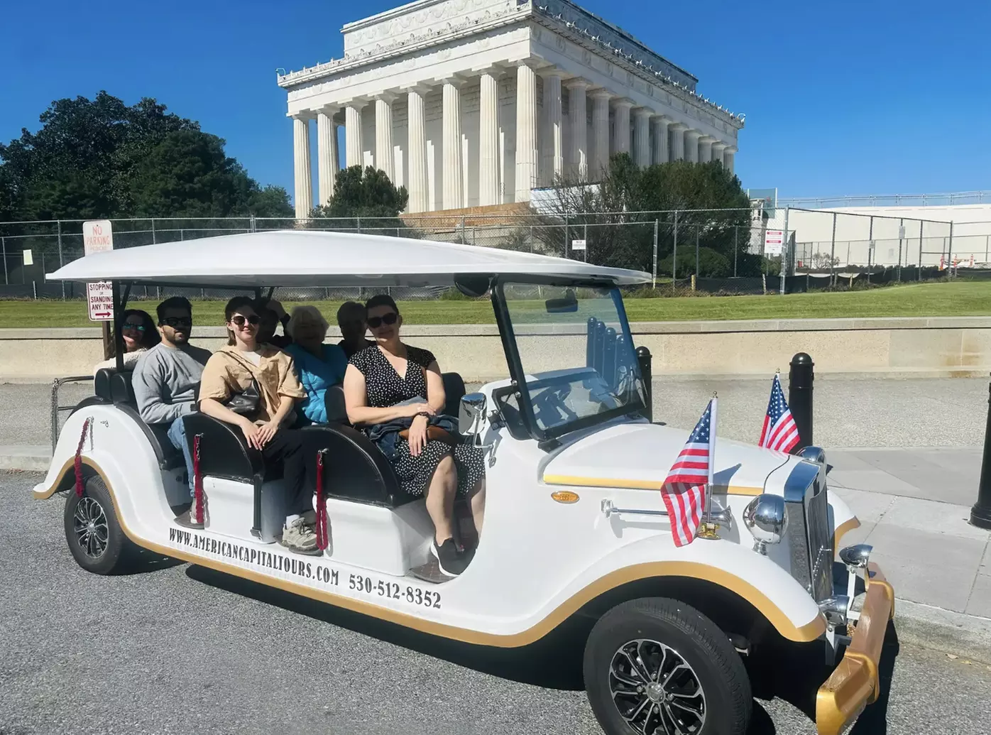 Explore Washington with Deluxe Cart Tour