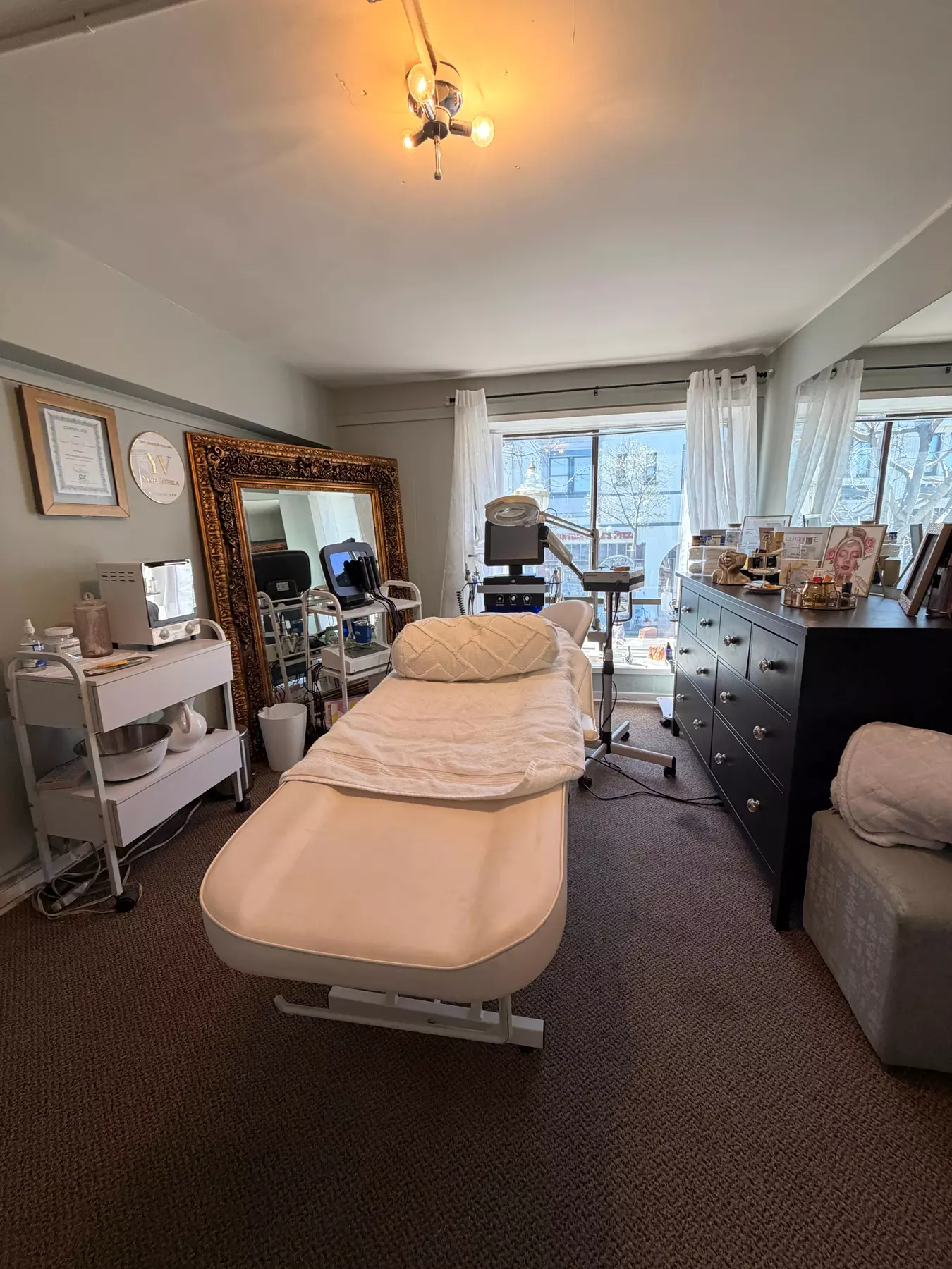 Enhance Permanent Makeup Tattoo Hiperrealistic Eyebrows