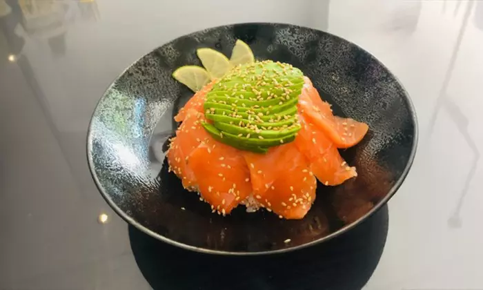 Repas fusion japonais sur place ou à emporter pour 2 ou 4 personnes