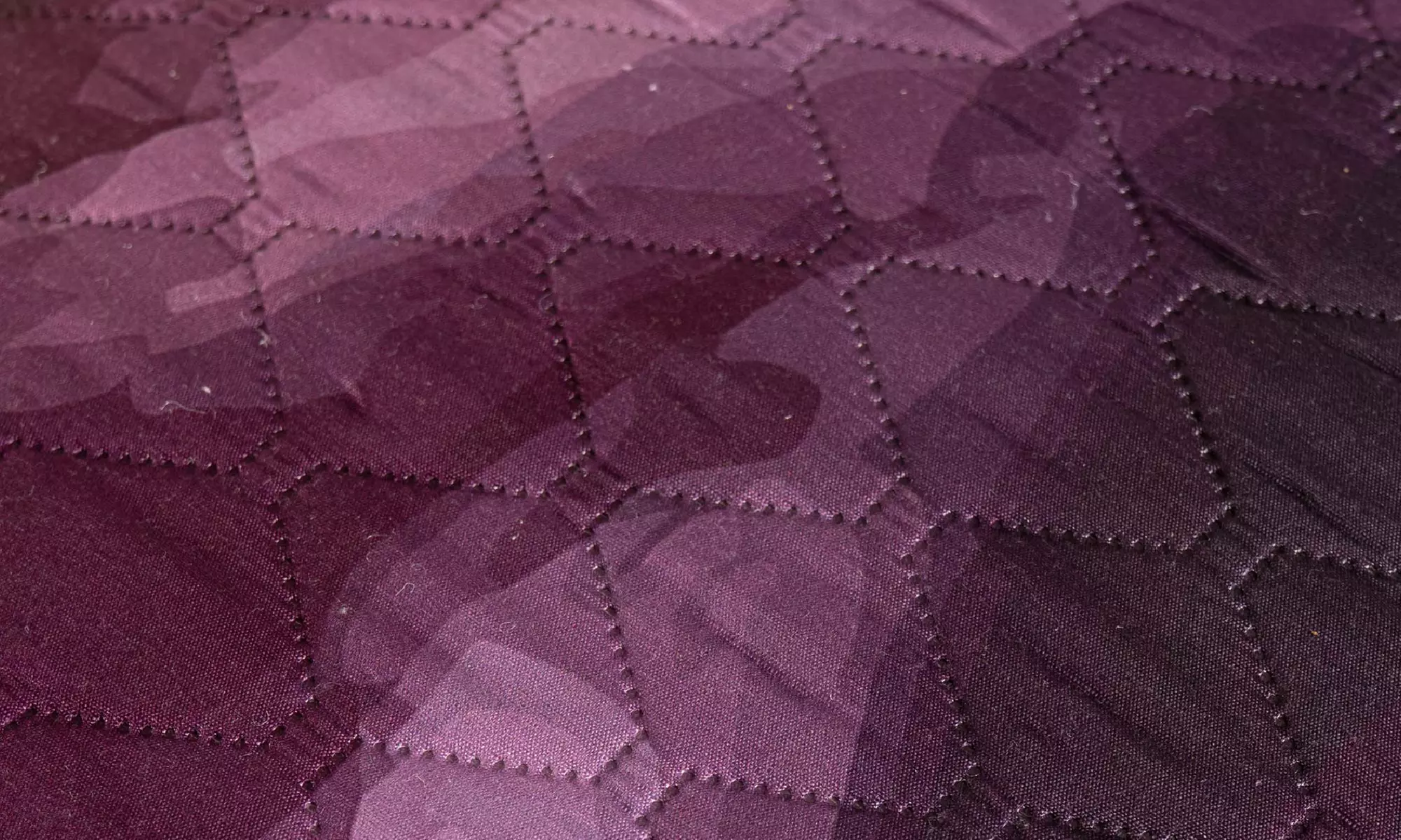 Leichte Steppdecke mit 3D-Digitaldruck für Queen-Size-Bett