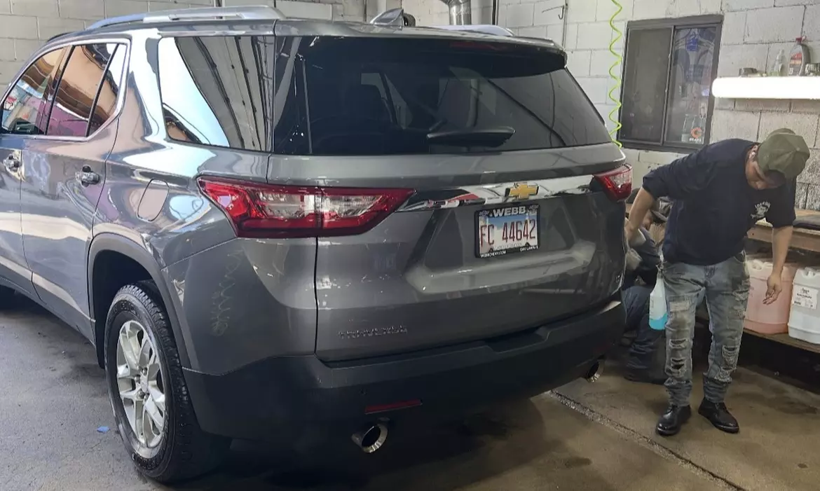 Complete interior and exterior car detailing services