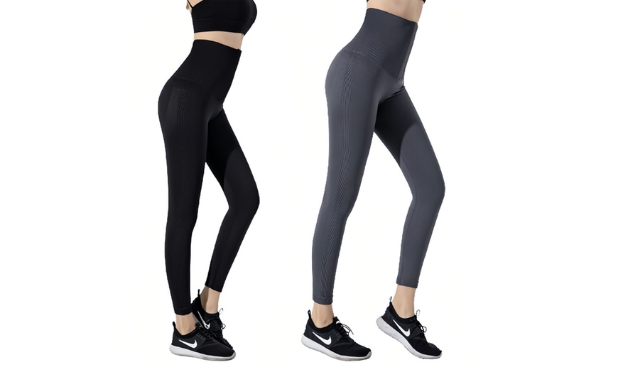 Image 1: Legging taille haute avec effet galbant