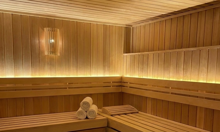 Image 3: Modelage, avec option soin beauté ou sauna privatif