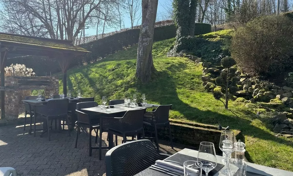 Escale culinaire française en 3 ou 4 services avec Les 4 Saisons