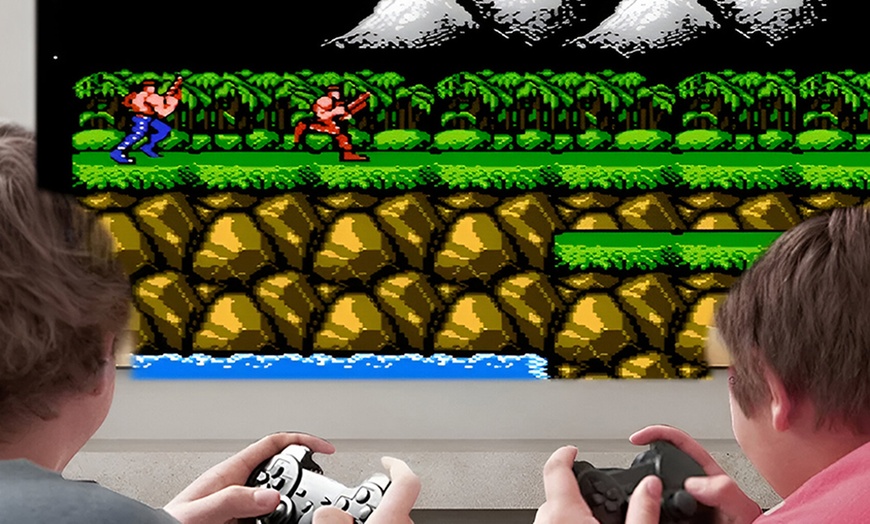 Image 5: Console projecteur avec 2 manettes et jeux inclus