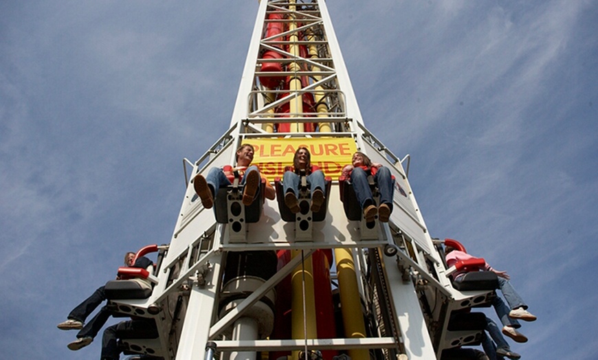 Image 2: Pleasure Island Entry