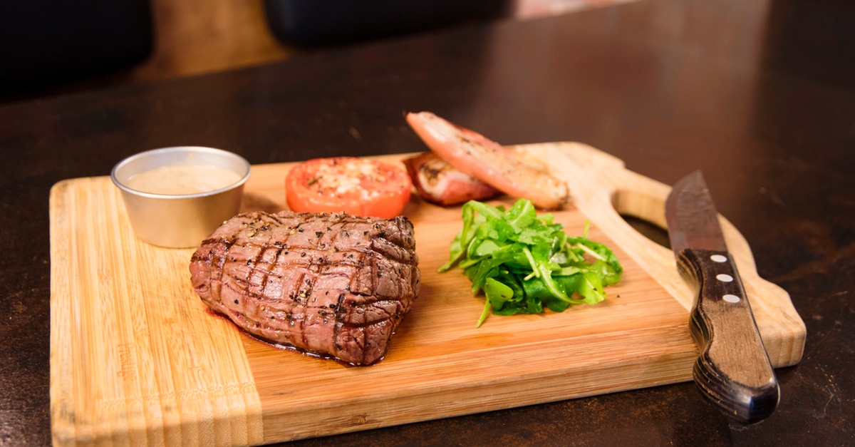 Dining Voucher For Food And Beverages With American Grill Experience Dining Voucher For Food And Beverages With American Grill Experience