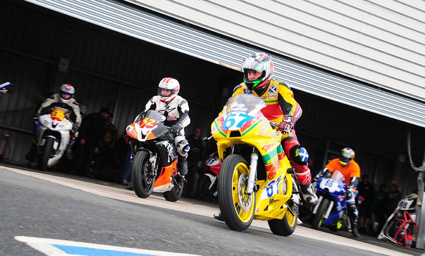 Image 3: Scottish Championship Bike Racing