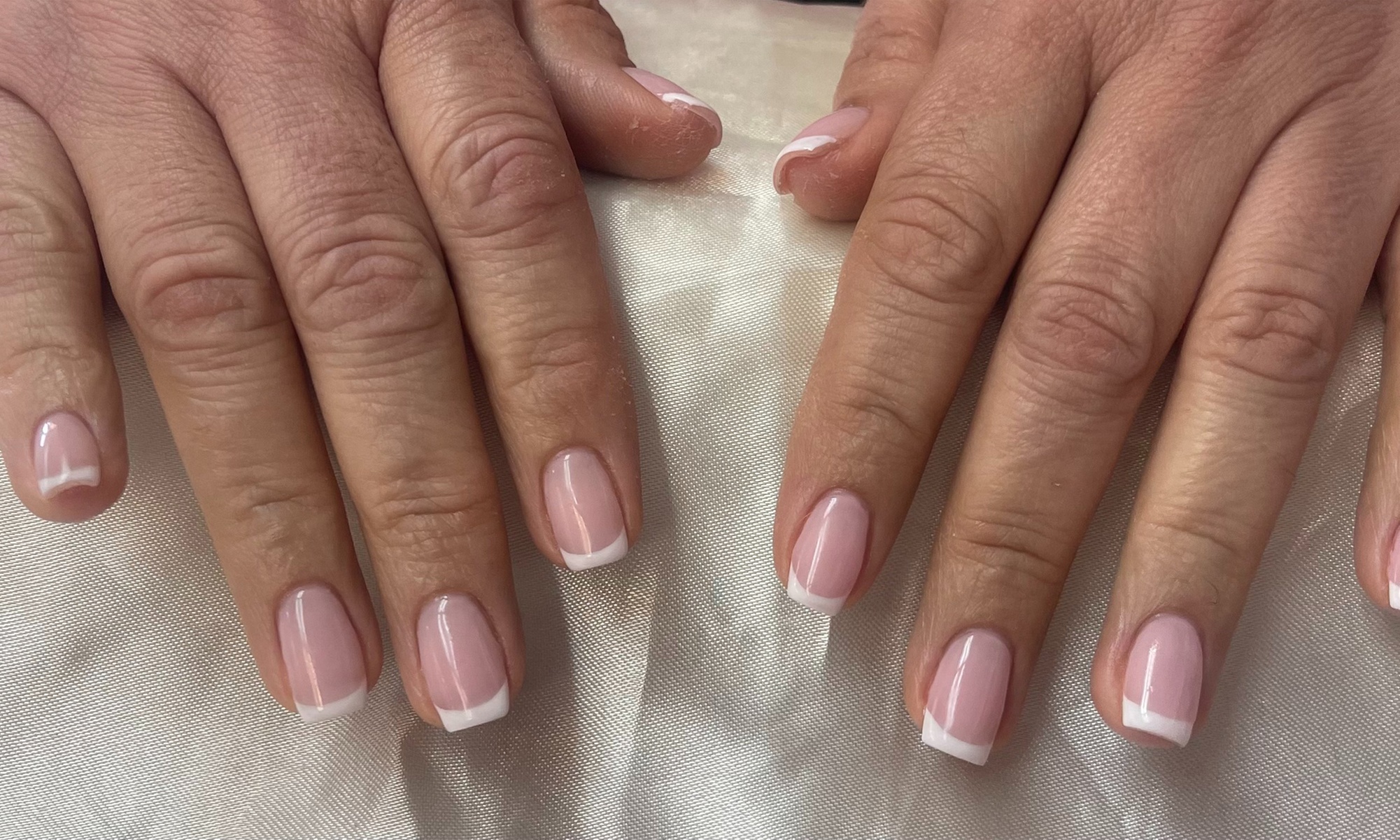 Gel Manicure, Spa Pedicure & Acrylic Nail Beauty