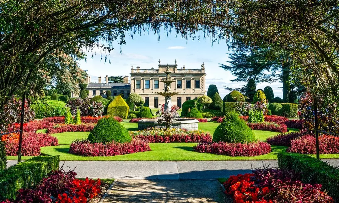 English Heritage: Explore 400+ Historic Sites with Membership for Adults and Seniors