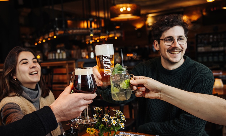Image 5: 2-Gänge Burger-Menü mit Beilage und Dessert für 1 bis 4 Personen