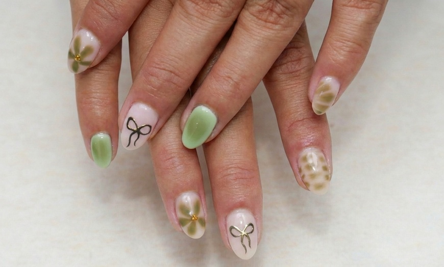 Image 15: Refreshing Steam Pedicures and Professional Gel Manicure Sets