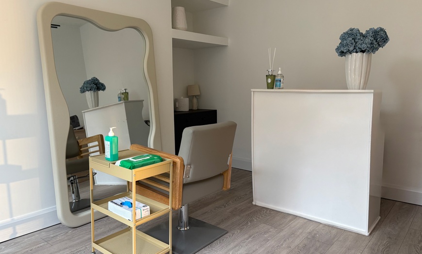 Image 4: Up to 53% Off on Cupping at Esma Spa and Clinic