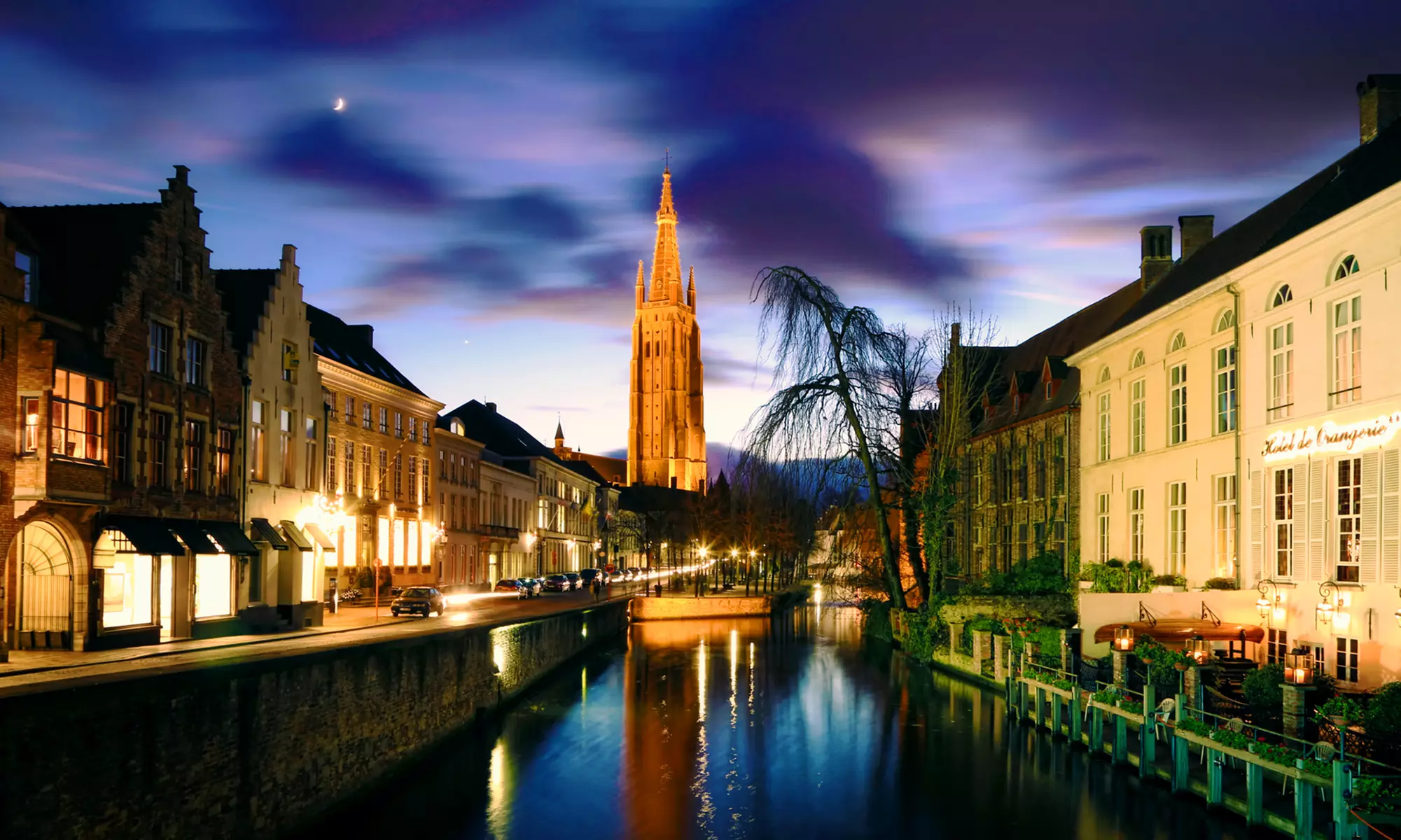 ✈Bruselas y Brujas: 2, 3 o 4 noches en habitación doble con vuelo de ida y vuelta desde Madrid o Barcelona para 1 - Primary Image