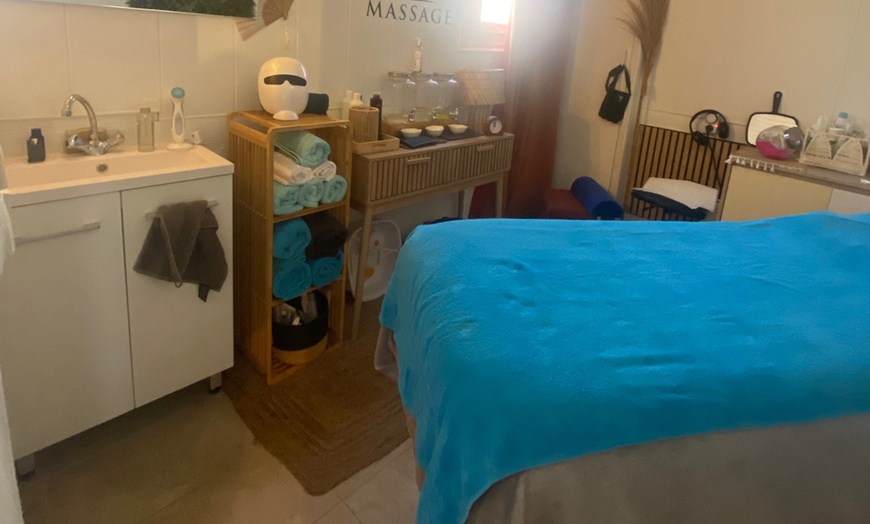 Image 3: Tanning visage, décolleté ou corps avec ValStudio Bien-Être à Agde