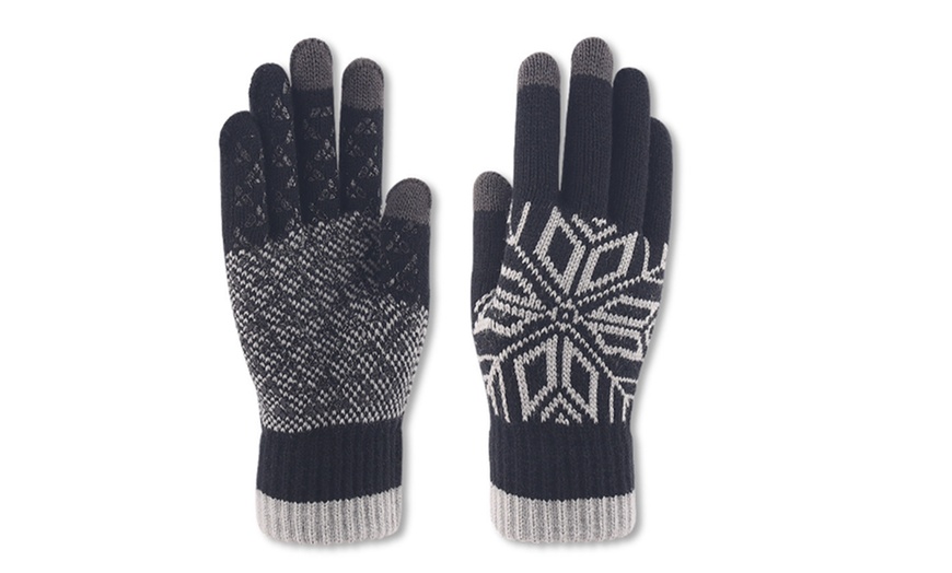 Image 6: Men's Touch Screen Knitted Gloves