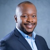 Image 4: Pro Photography Sessions – 30-Min Headshots or 60-Min Studio